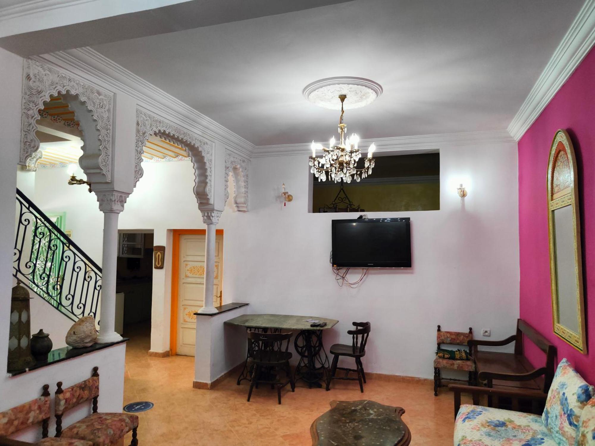 Dar Baddi Hotel Lahebichate Buitenkant foto